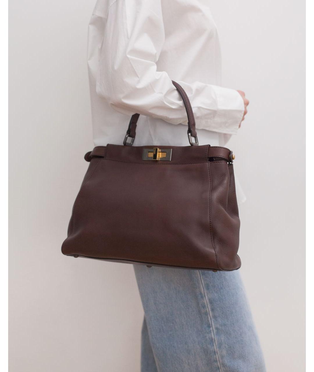FENDI Коричневая кожаная сумка через плечо, фото 3