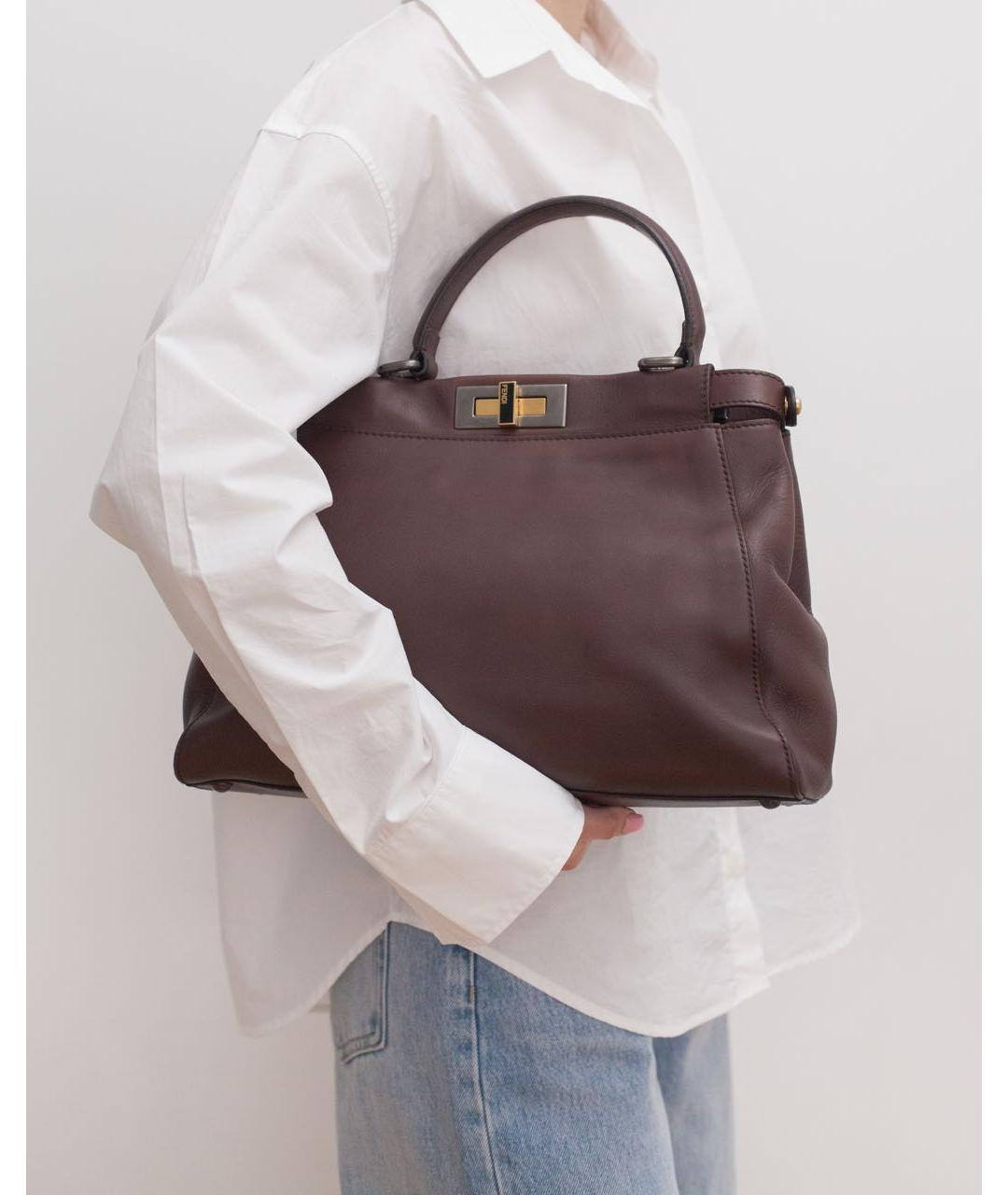 FENDI Коричневая кожаная сумка через плечо, фото 4