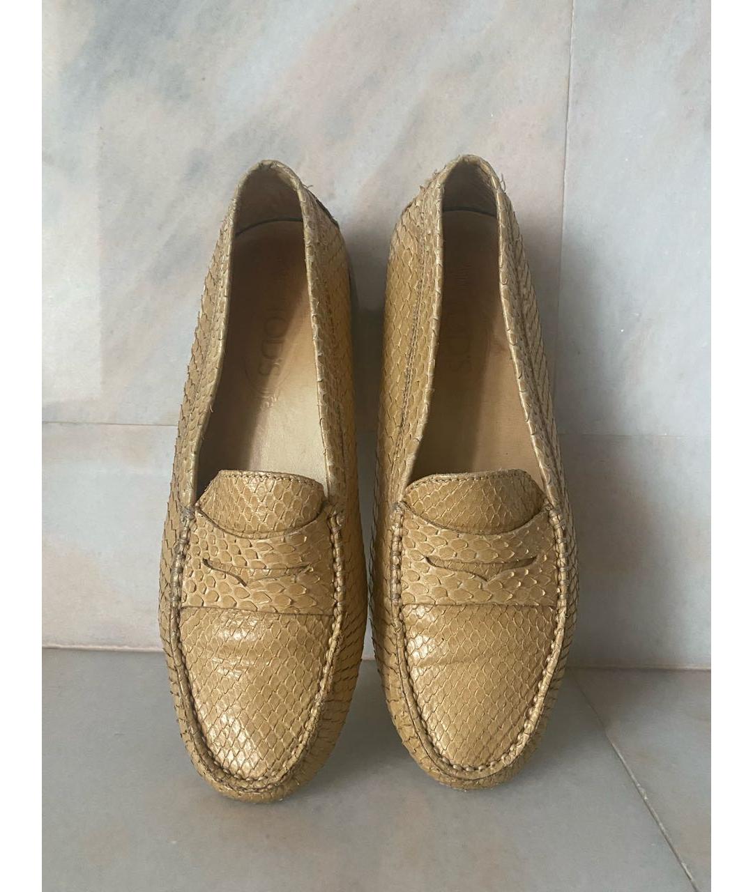 TOD'S Бежевые мокасины из экзотической кожи, фото 6