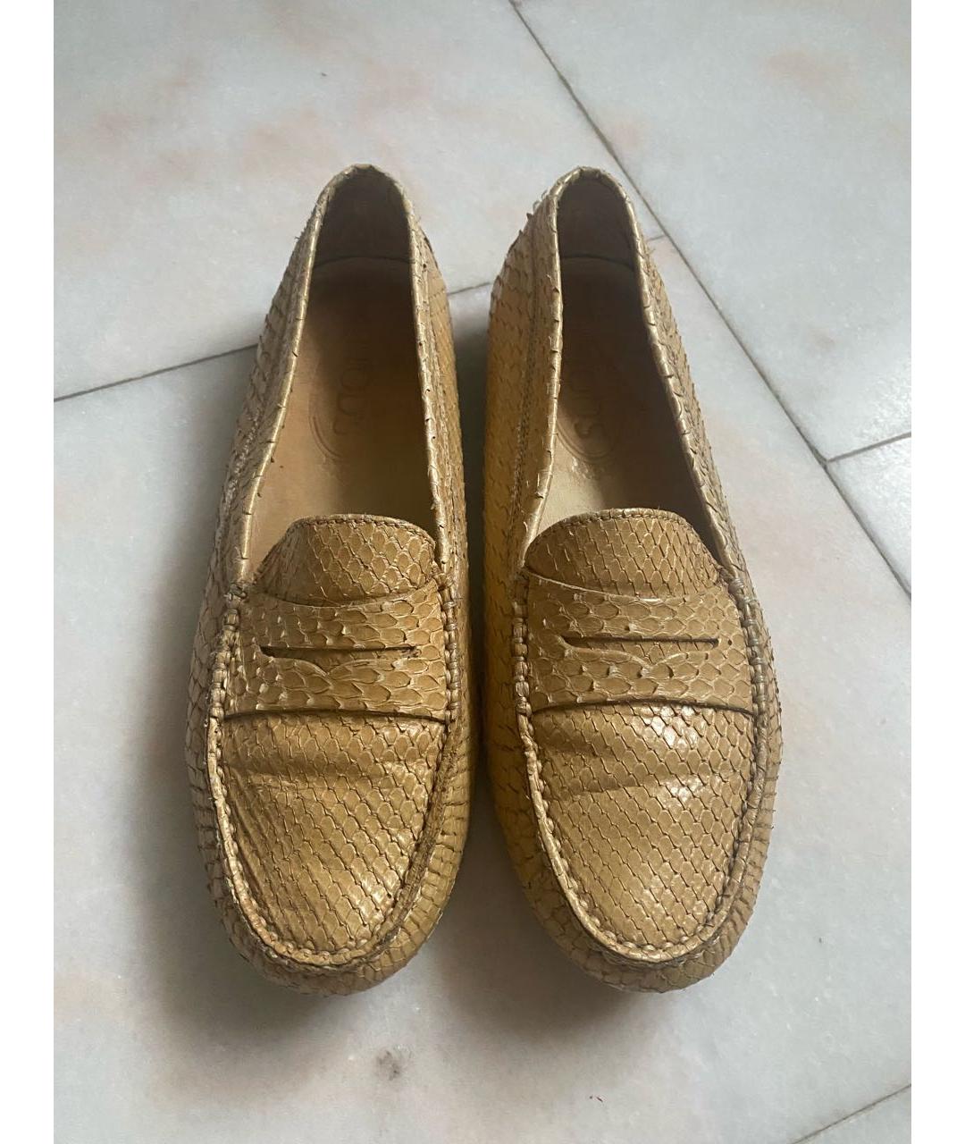 TOD'S Бежевые мокасины из экзотической кожи, фото 2