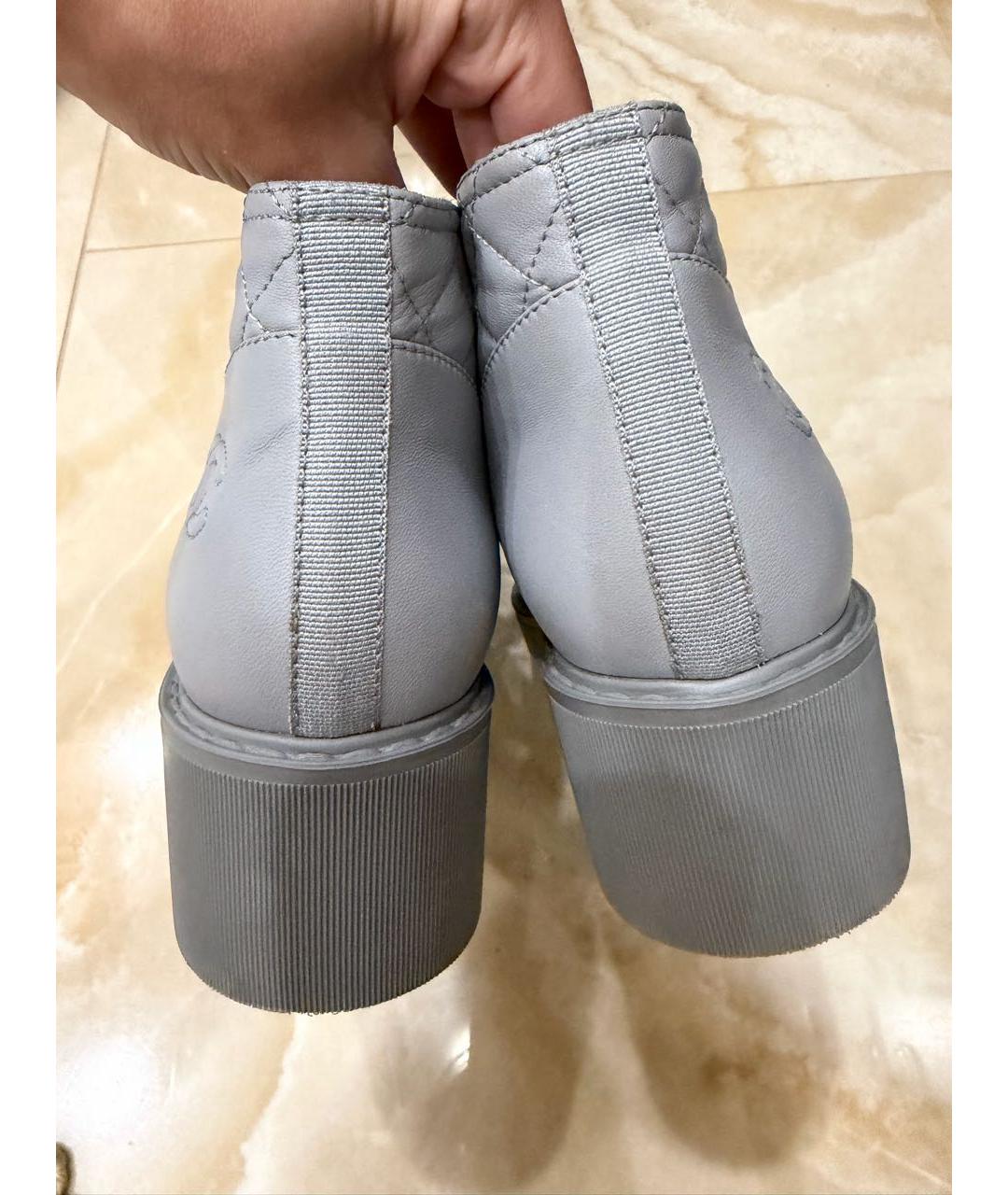 CHANEL Голубые кожаные ботинки, фото 4
