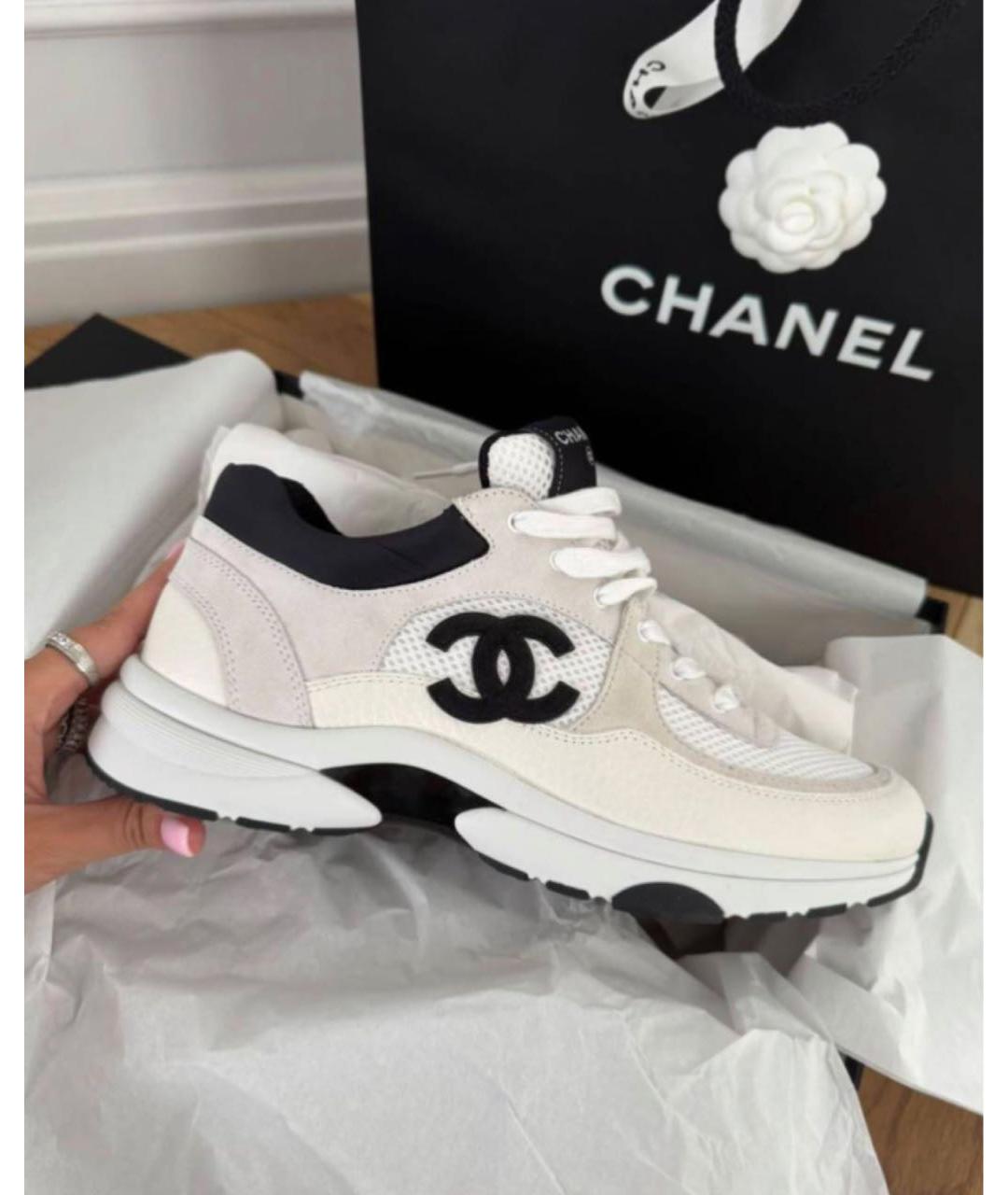 CHANEL Белые кожаные кроссовки, фото 4