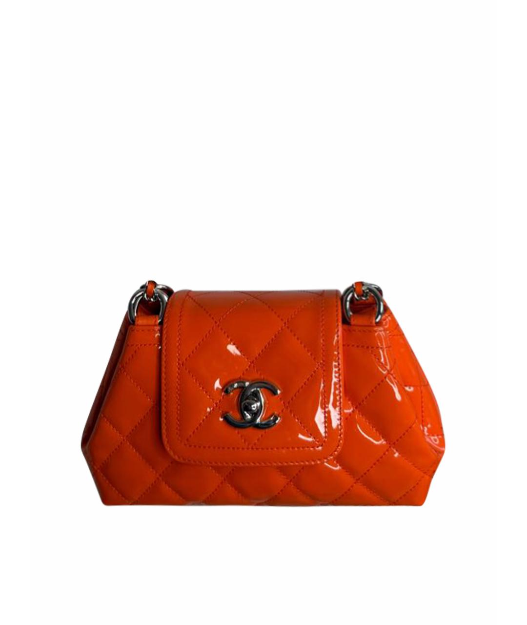 CHANEL Оранжевая сумка через плечо из лакированной кожи, фото 1