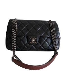 CHANEL Сумка через плечо