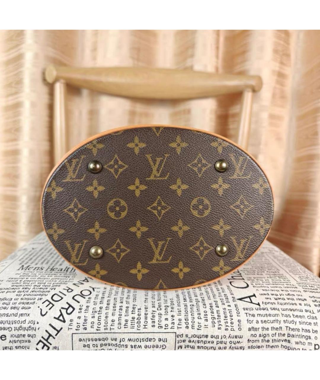 LOUIS VUITTON Коричневая сумка с короткими ручками из канвы, фото 6