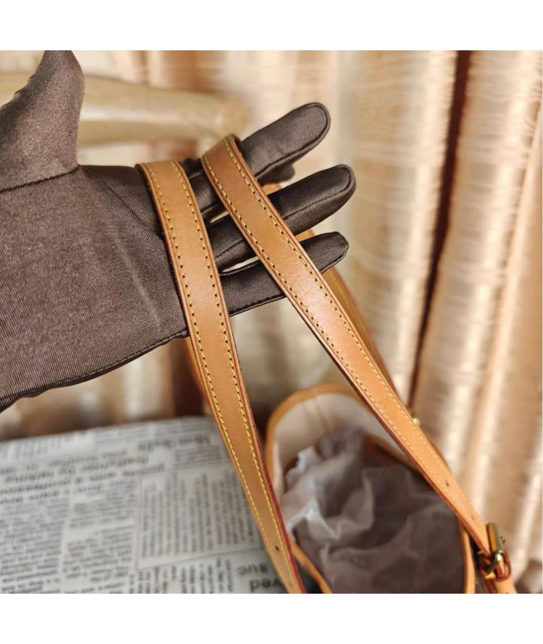 LOUIS VUITTON Коричневая сумка с короткими ручками из канвы, фото 4