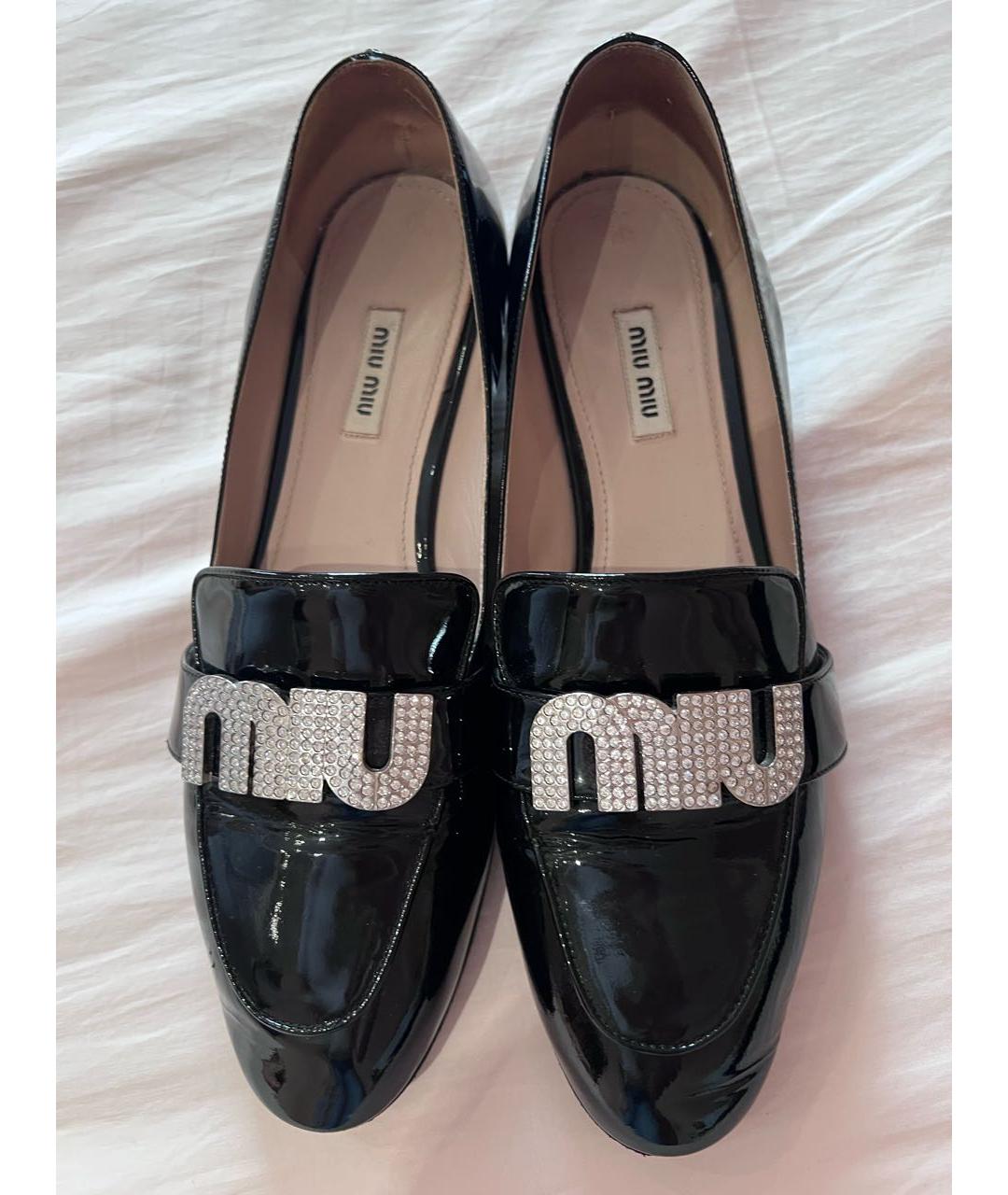 MIU MIU Черные лоферы из лакированной кожи, фото 2