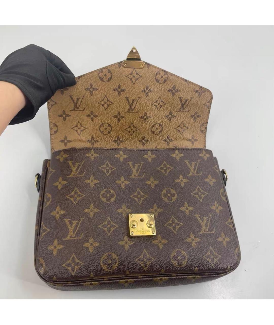LOUIS VUITTON Коричневая кожаная сумка через плечо, фото 7