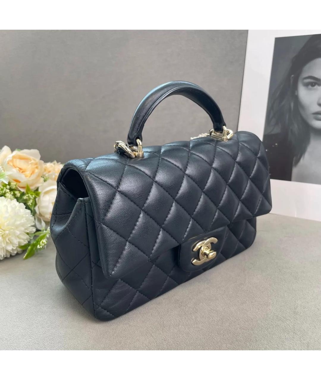 CHANEL Черная кожаная сумка с короткими ручками, фото 3