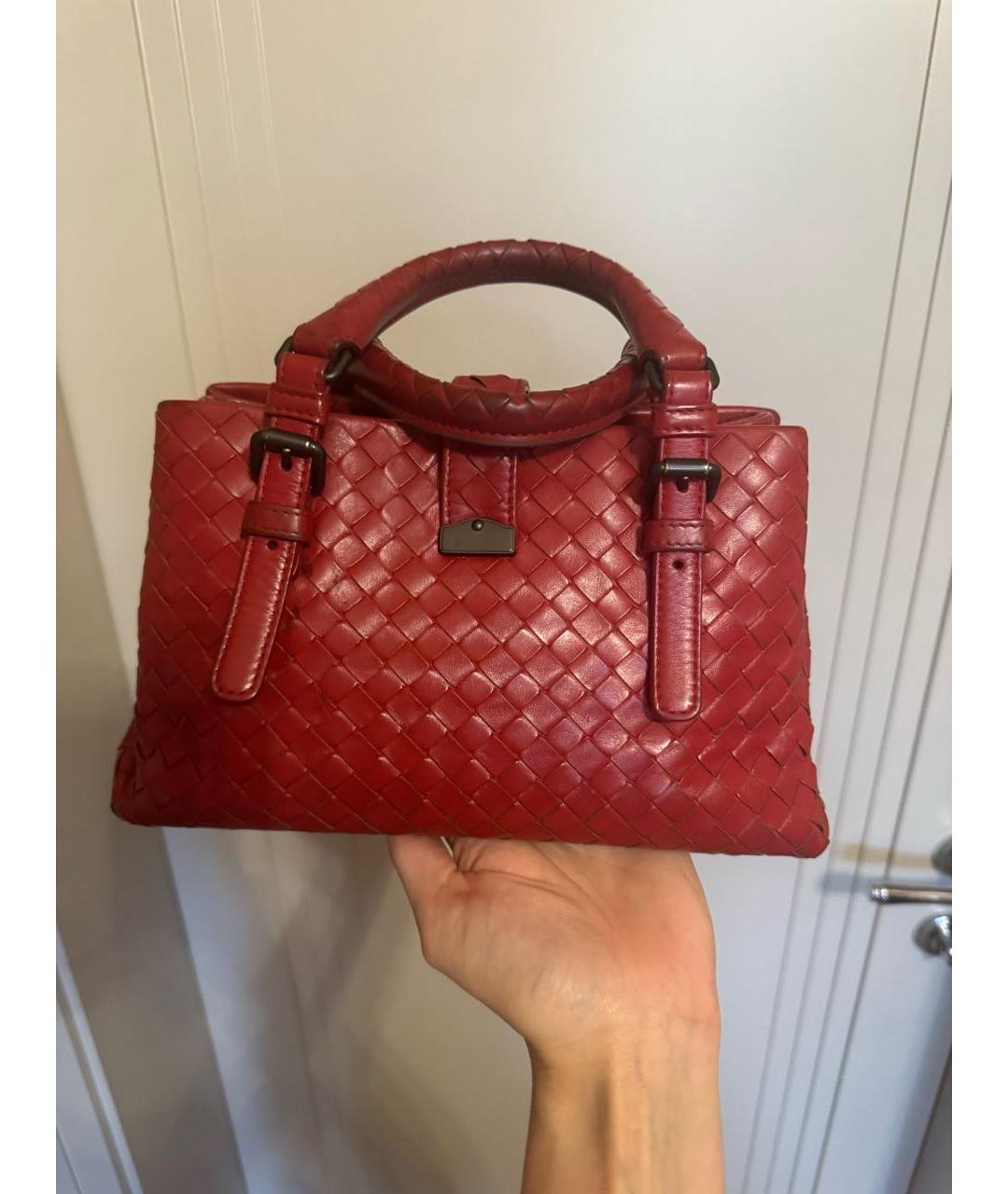 BOTTEGA VENETA Бордовая кожаная сумка с короткими ручками, фото 4