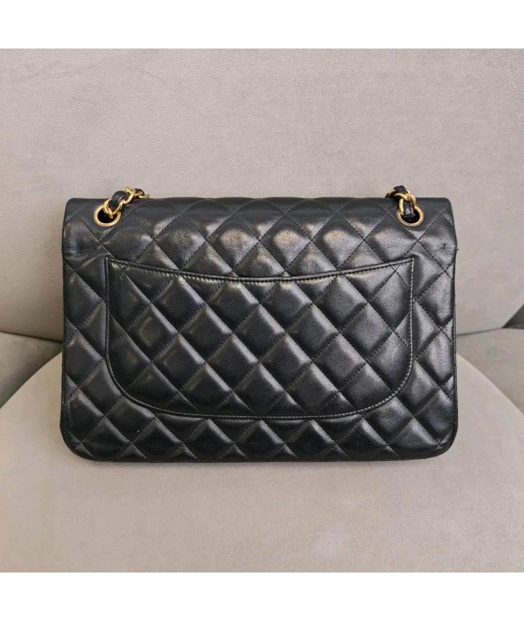 CHANEL Черная кожаная сумка через плечо, фото 2