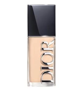 CHRISTIAN DIOR Тональное средство