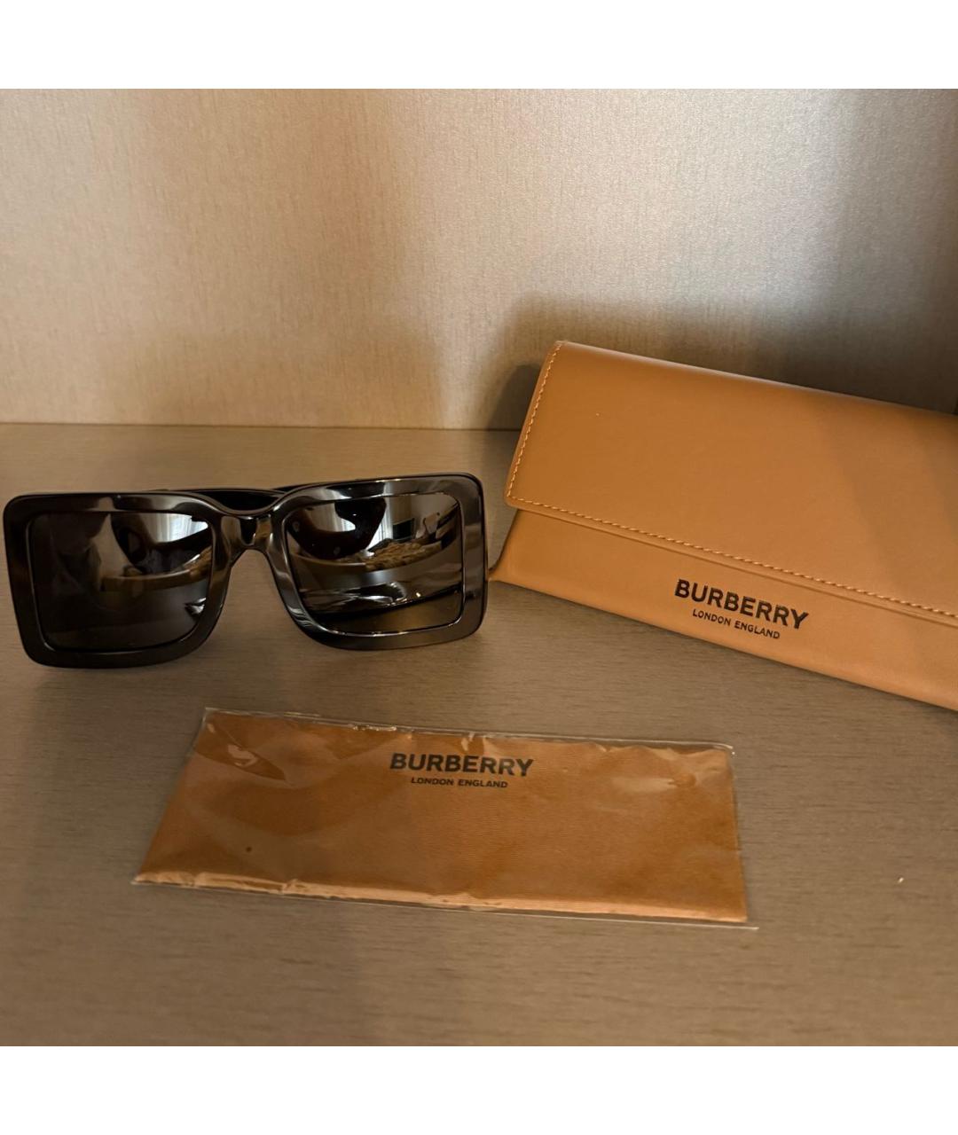BURBERRY Черные пластиковые солнцезащитные очки, фото 3