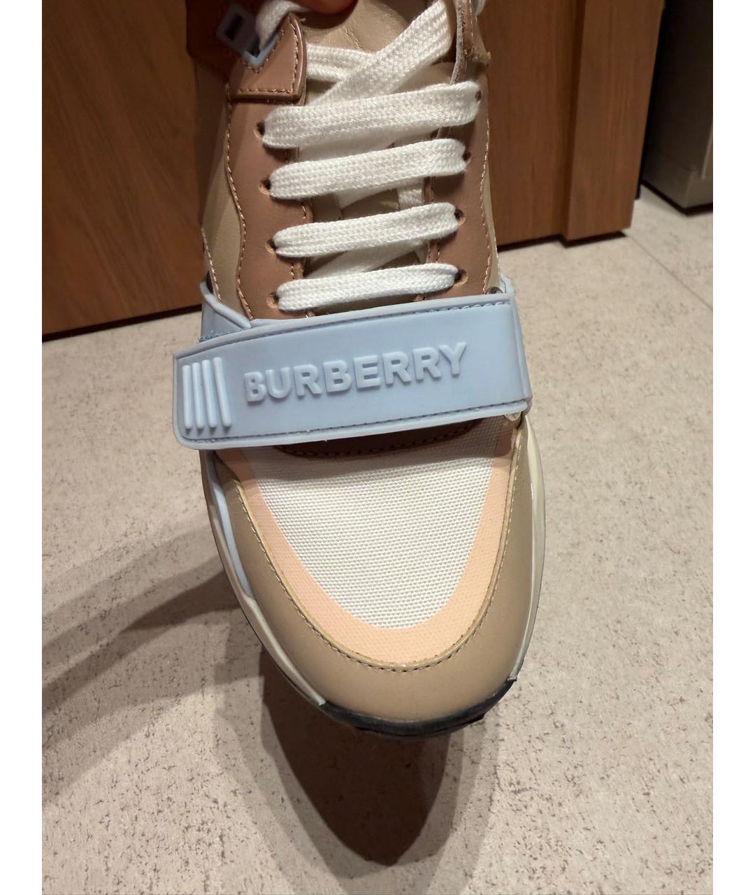 BURBERRY Бежевые кожаные кроссовки, фото 5