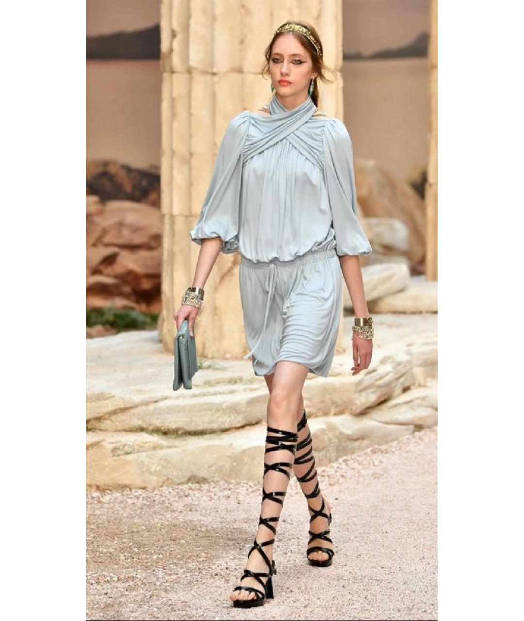 CHANEL Голубое шелковое повседневное платье, фото 3