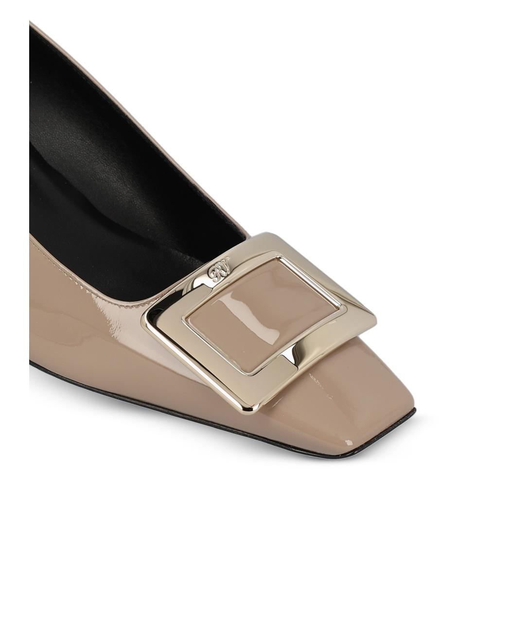 ROGER VIVIER Бежевые туфли из лакированной кожи, фото 4