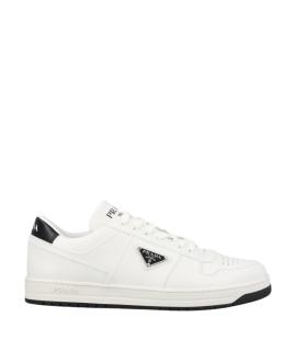 PRADA Низкие кроссовки / кеды
