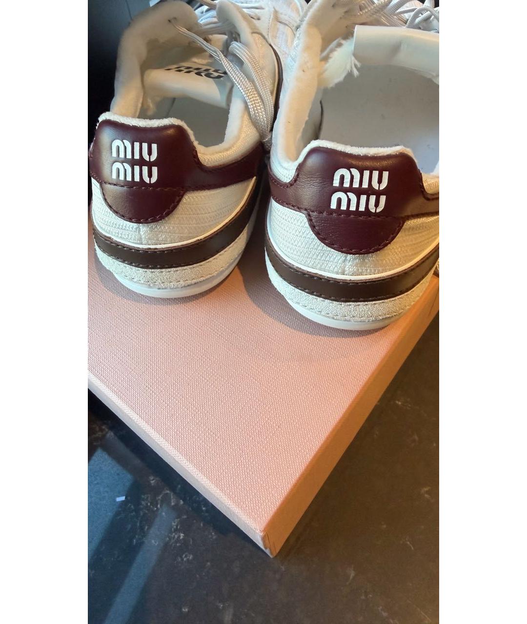 MIU MIU Белые замшевые кеды, фото 4