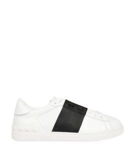 VALENTINO Низкие кроссовки / кеды