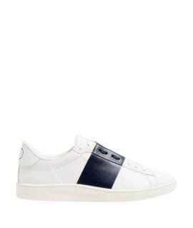 VALENTINO Низкие кроссовки / кеды