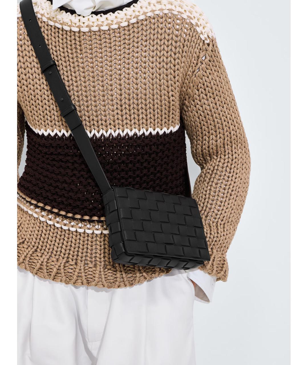 BOTTEGA VENETA Черная кожаная сумка на плечо, фото 5