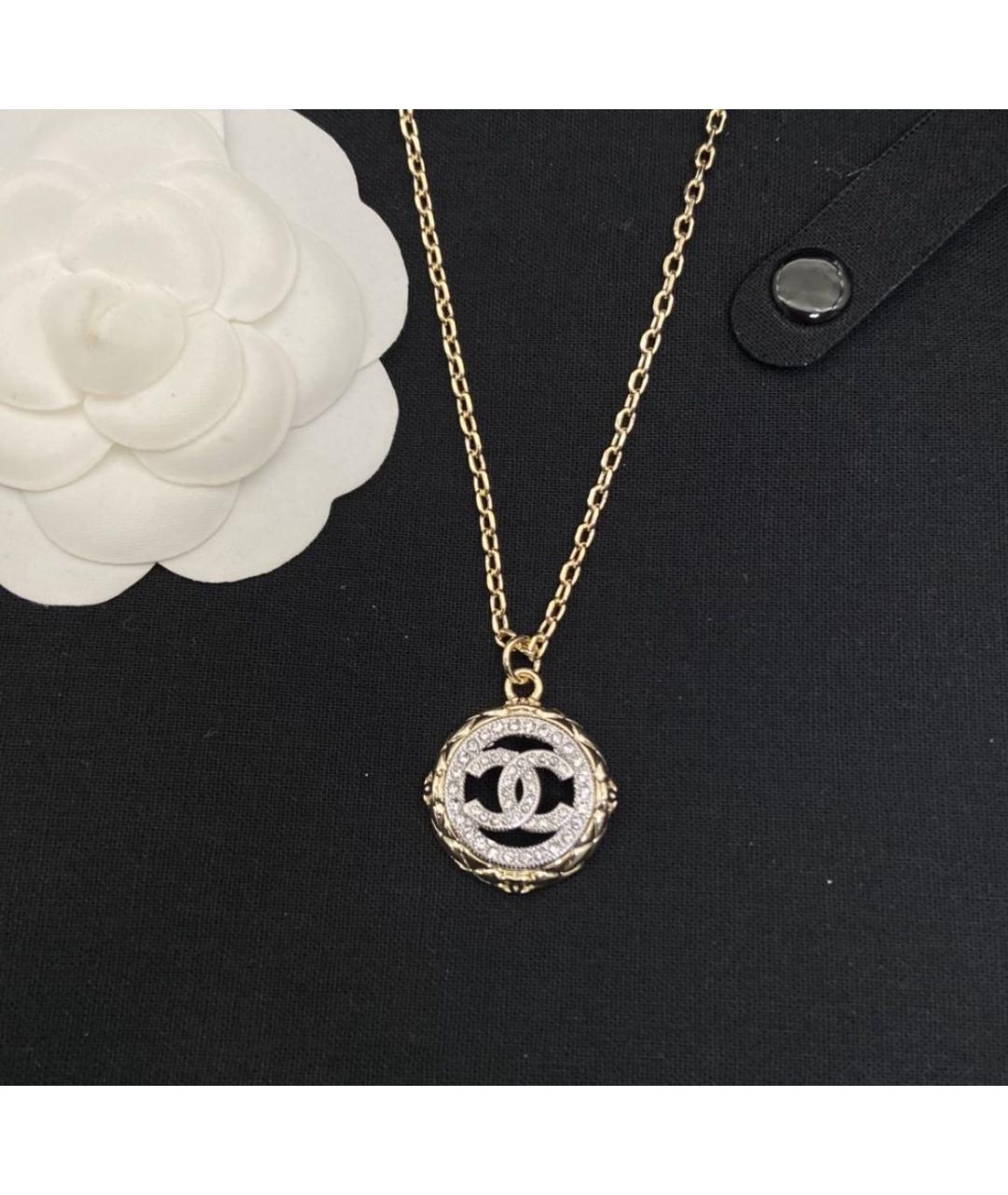 CHANEL Золотая подвеска, фото 3