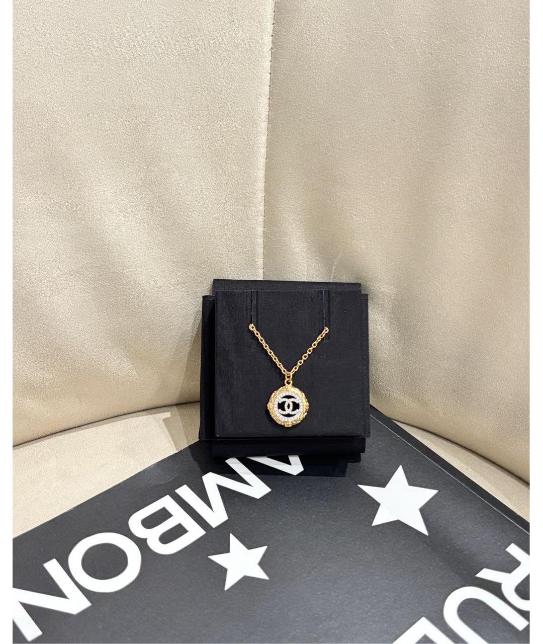 CHANEL Золотая подвеска, фото 4