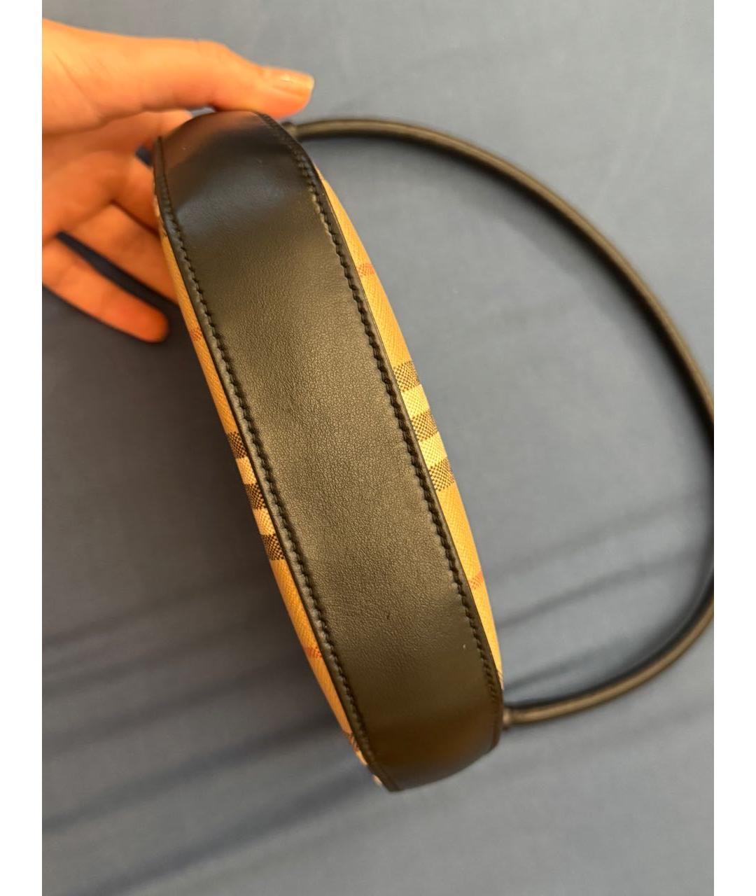 BURBERRY Бежевая кожаная сумка с короткими ручками, фото 3