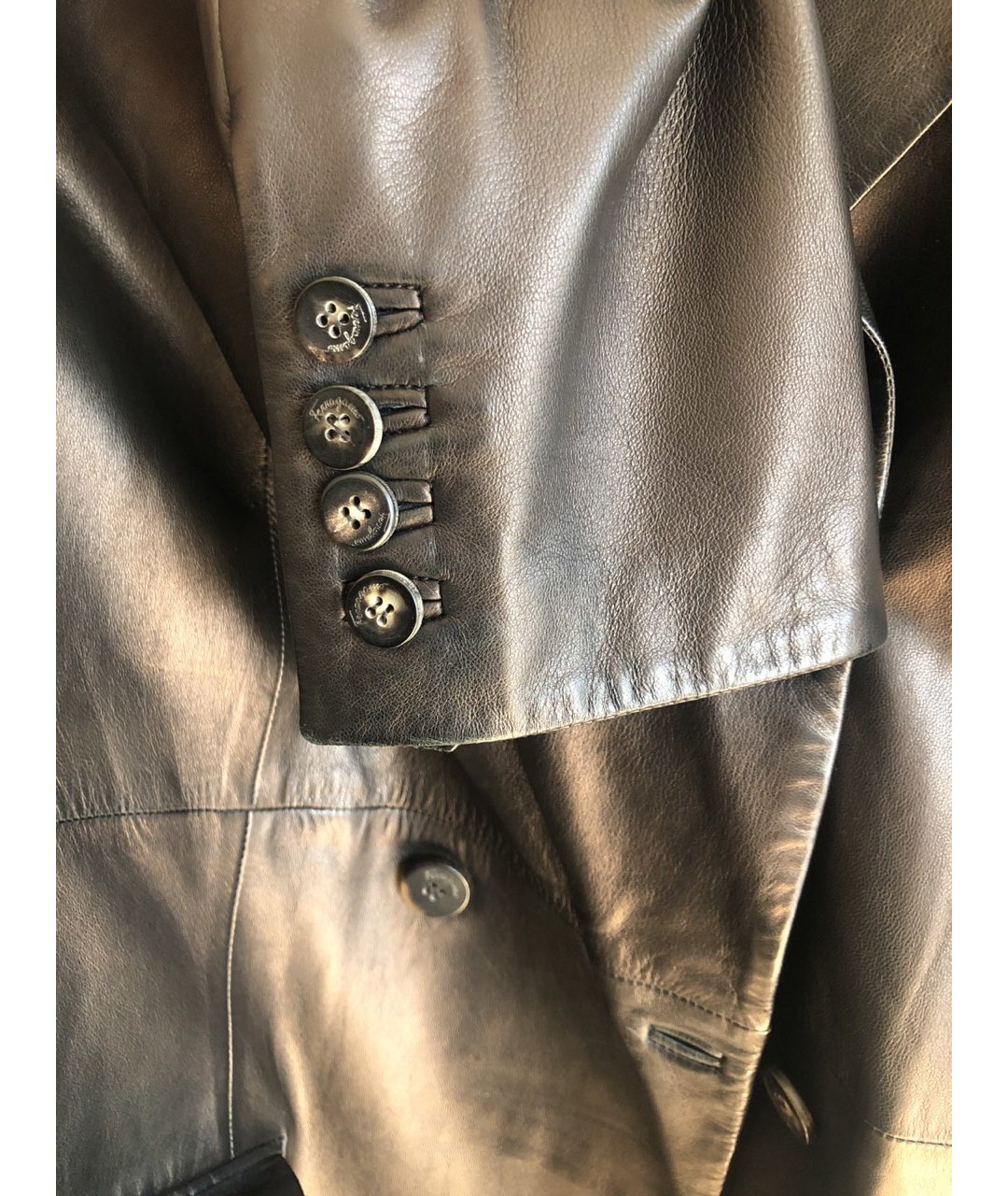 SALVATORE FERRAGAMO Черный кожаный жакет/пиджак, фото 5