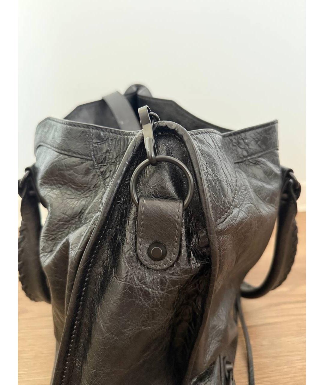 BALENCIAGA Черная сумка с короткими ручками из кожи питона, фото 8