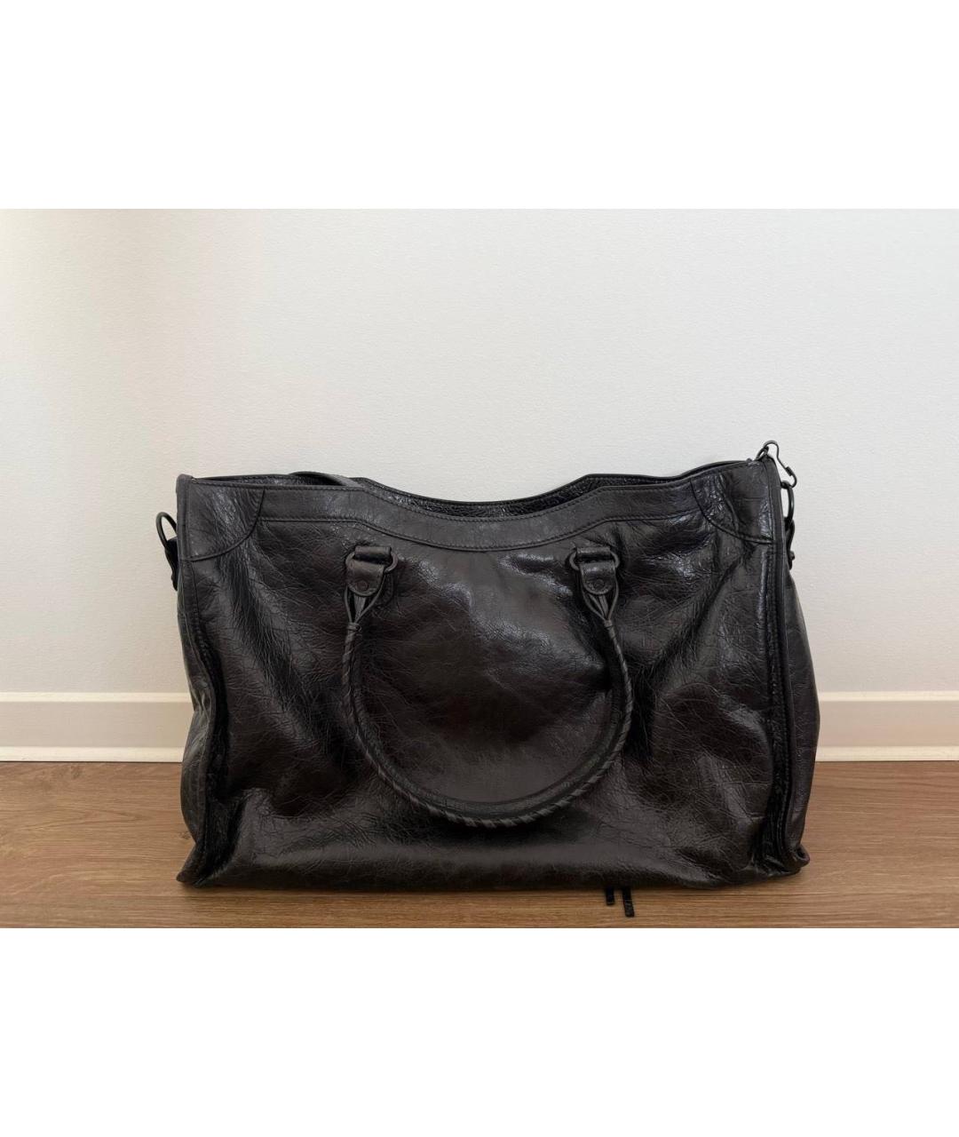 BALENCIAGA Черная сумка с короткими ручками из кожи питона, фото 3