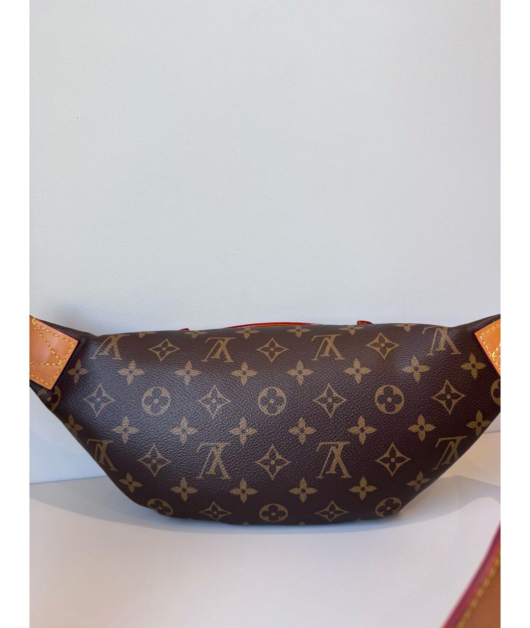 LOUIS VUITTON Коричневая кожаная поясная сумка, фото 5
