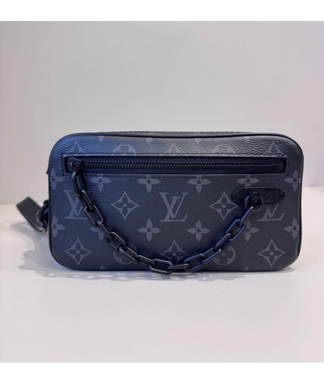 LOUIS VUITTON Черная барсетка из канвы, фото 9