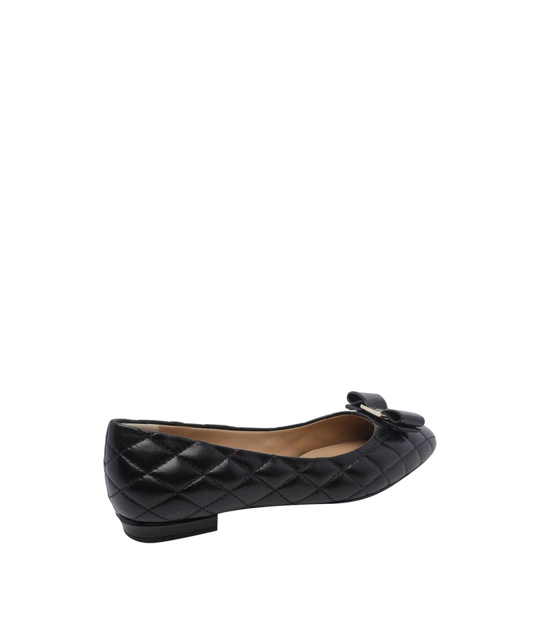 FERRAGAMO Черные кожаные балетки, фото 3