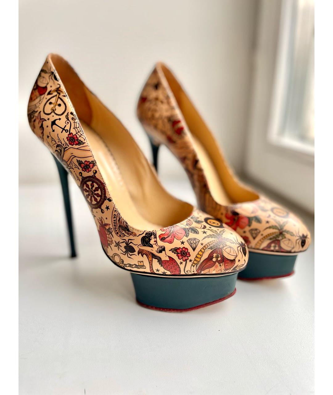 CHARLOTTE OLYMPIA Бежевые кожаные туфли, фото 2