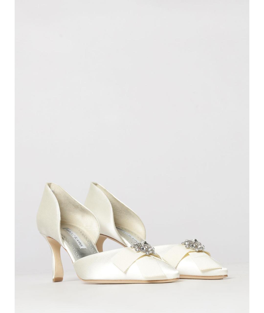 MANOLO BLAHNIK Бежевые текстильные туфли, фото 2