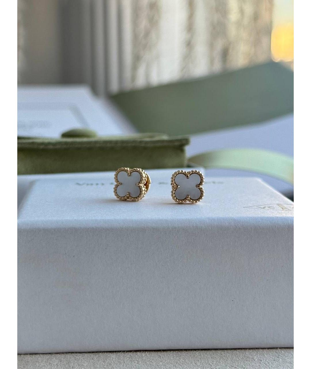 VAN CLEEF & ARPELS Белые серьги из желтого золота, фото 6