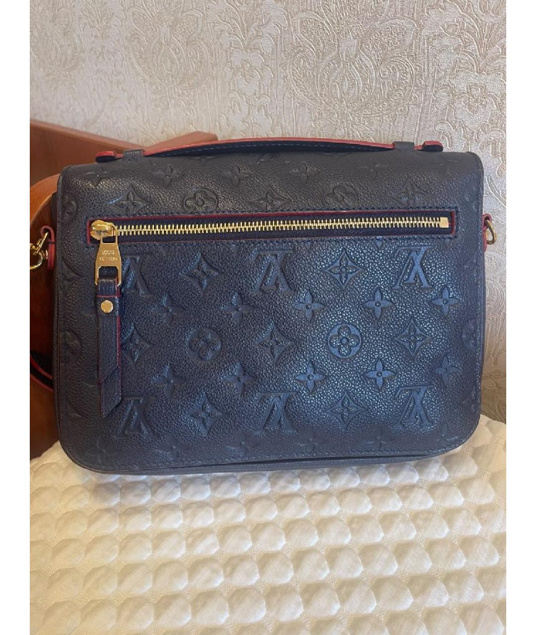 LOUIS VUITTON Темно-синяя кожаная сумка через плечо, фото 3