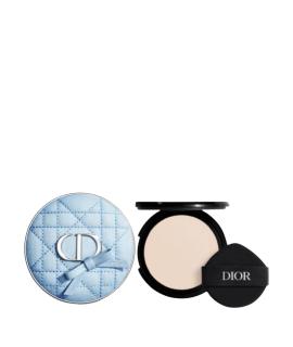 CHRISTIAN DIOR Тональное средство