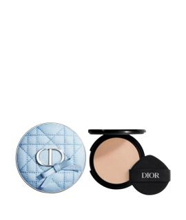 CHRISTIAN DIOR Тональное средство