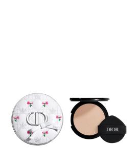 CHRISTIAN DIOR Тональное средство