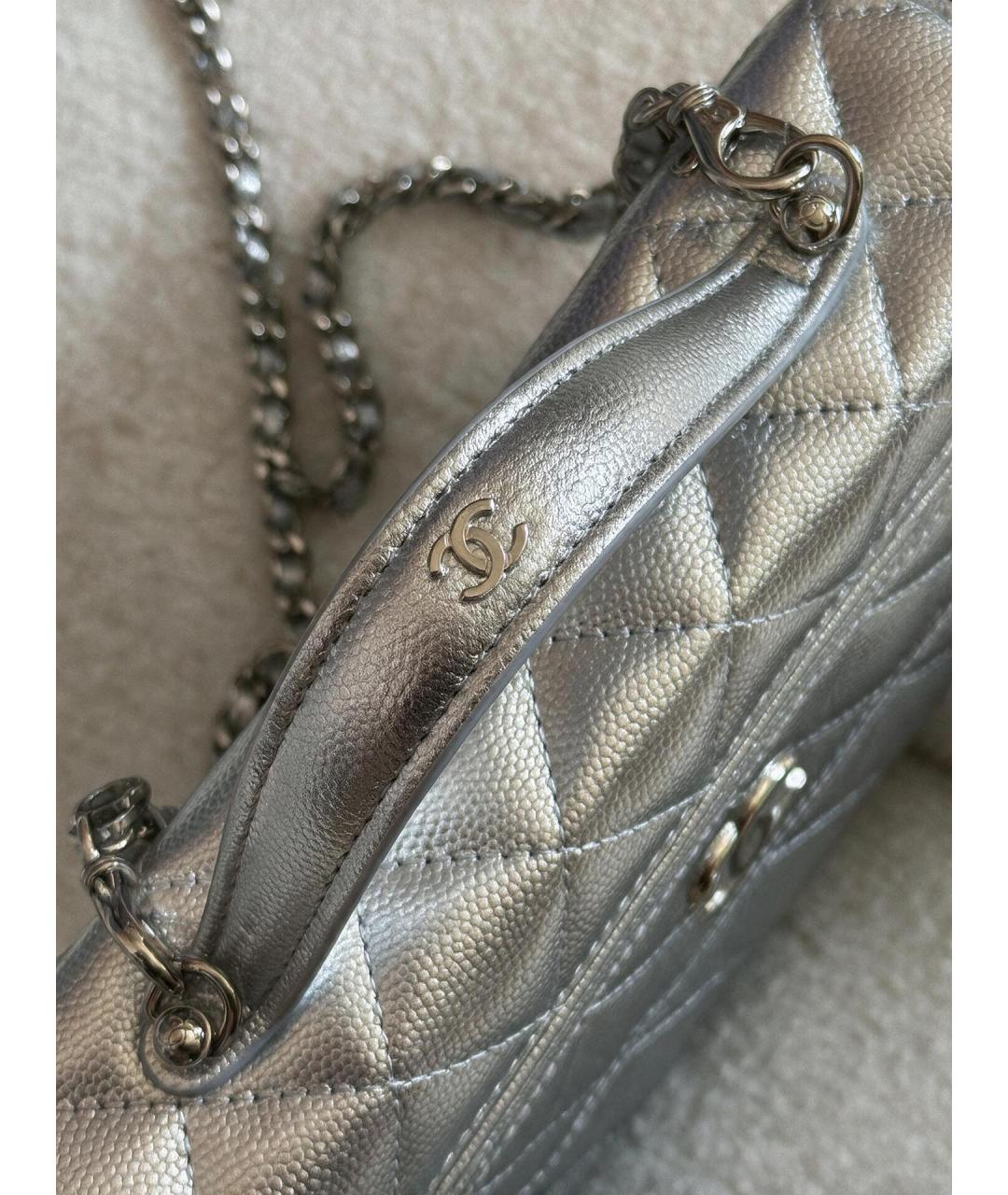 CHANEL Серебряная кожаная сумка тоут, фото 2