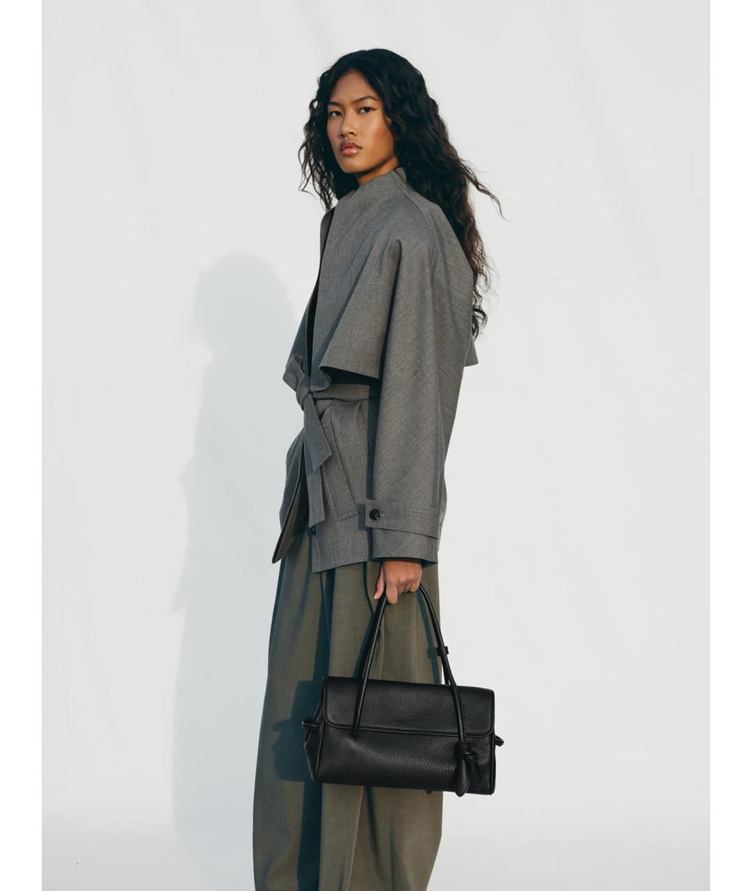 JACQUEMUS Черная кожаная сумка через плечо, фото 2