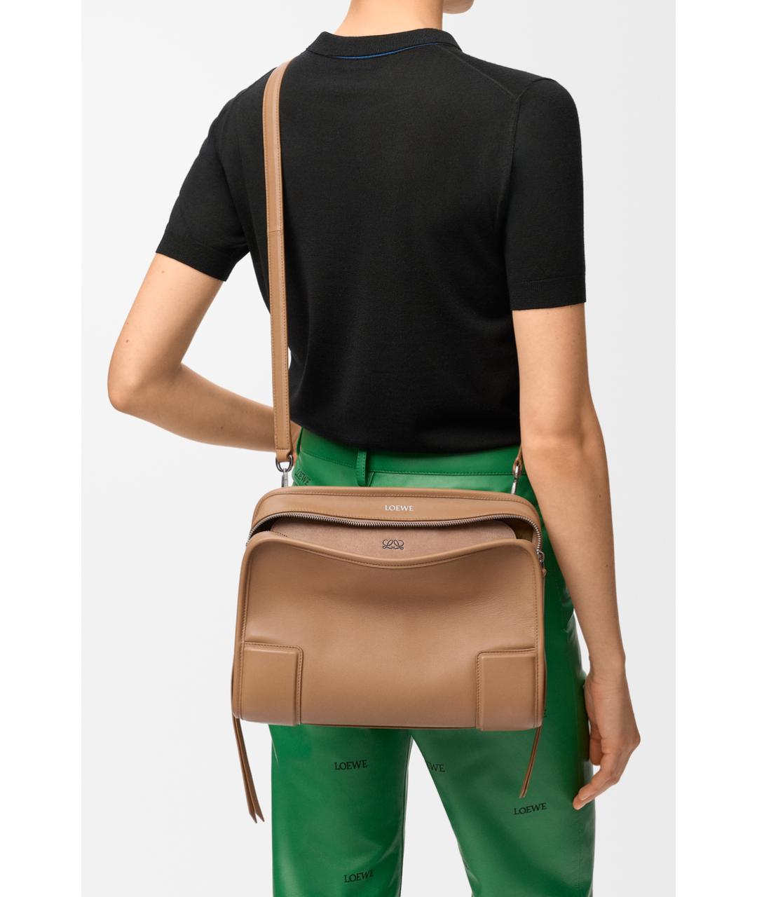 LOEWE Бежевая кожаная сумка через плечо, фото 4
