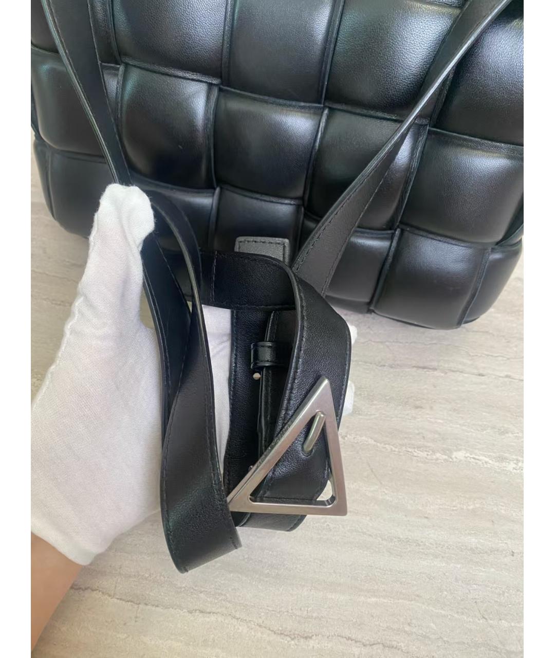 BOTTEGA VENETA Черная кожаная сумка через плечо, фото 3