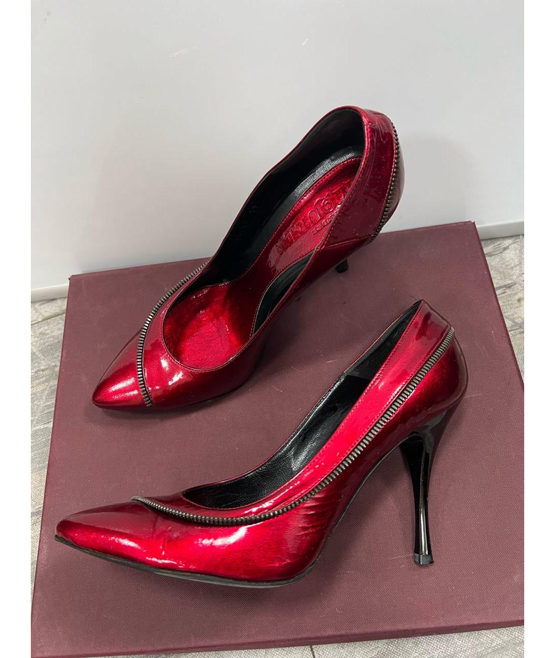 ALEXANDER MCQUEEN Красные туфли из лакированной кожи, фото 4