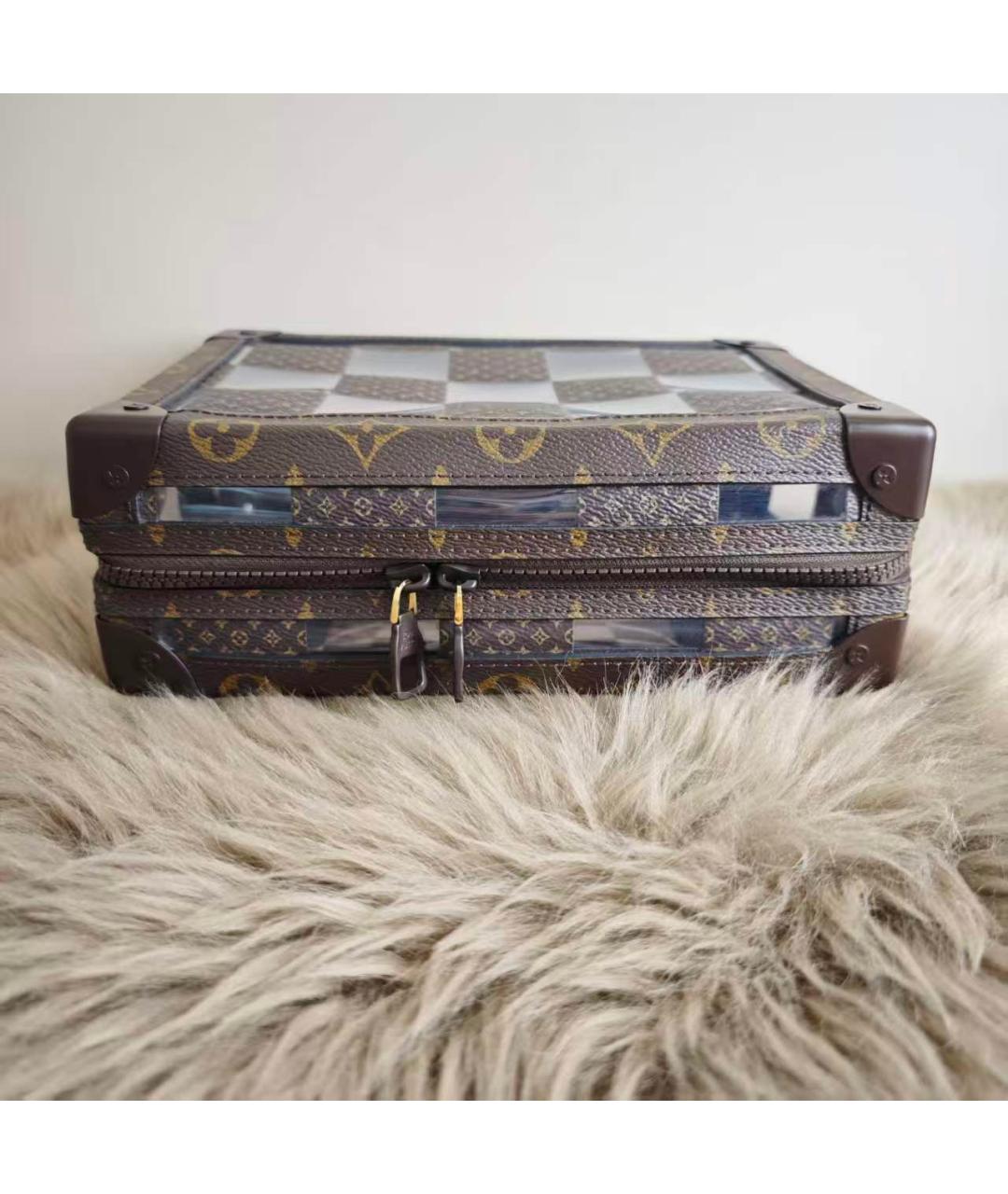 LOUIS VUITTON Коричневая сумка через плечо из канвы, фото 4