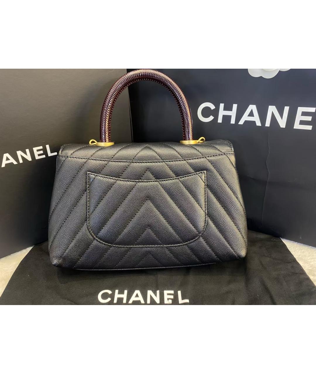 CHANEL Черная кожаная сумка с короткими ручками, фото 4