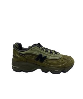 NEW BALANCE Низкие кроссовки / кеды