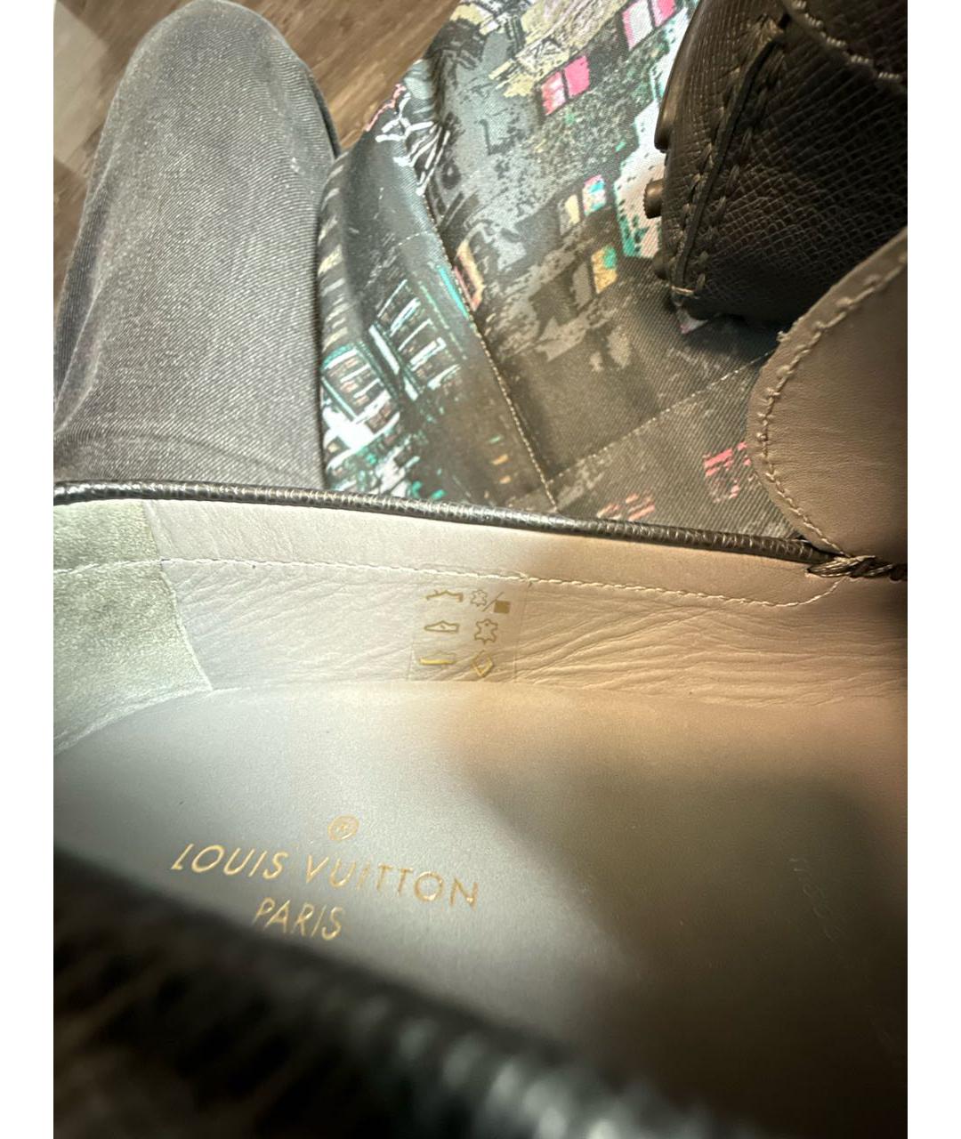 LOUIS VUITTON Черные кожаные мокасины, фото 7